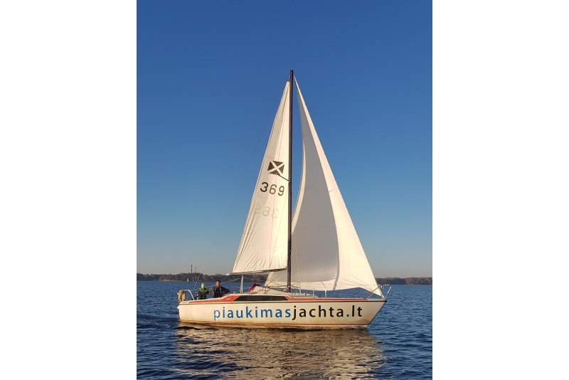 Yachting around Kaunas lagoon