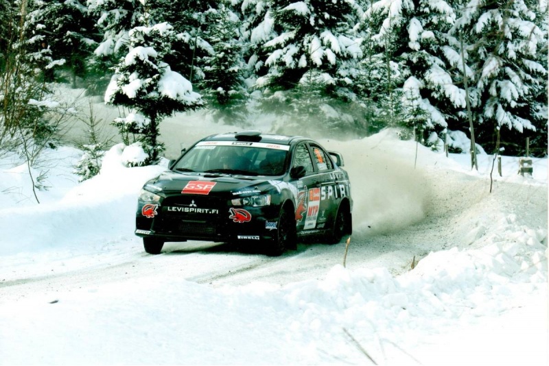 Driving experience in a rally car