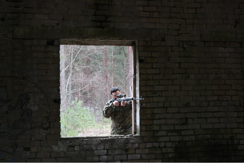 Airsoft game for 4 persons