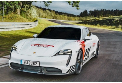 Drive the sporty Porsche Taycan Turbo S on the Nemunas Ring circuit