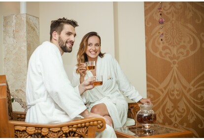 Romantic stay with spa and amber tea at SPA Amber Palace