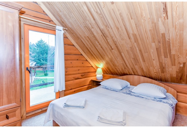 Overnight stay for two in a log cabin "Aerodream" in Trakai