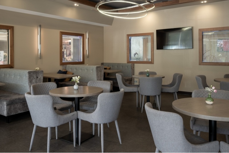 Overnight stay with breakfast at “Bellevue Park Hotel Riga”