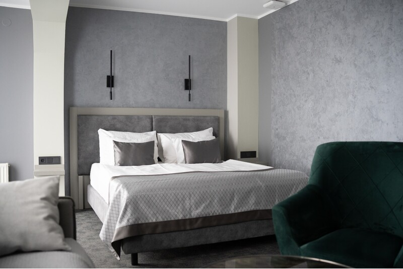 Overnight stay with breakfast at “Bellevue Park Hotel Riga”