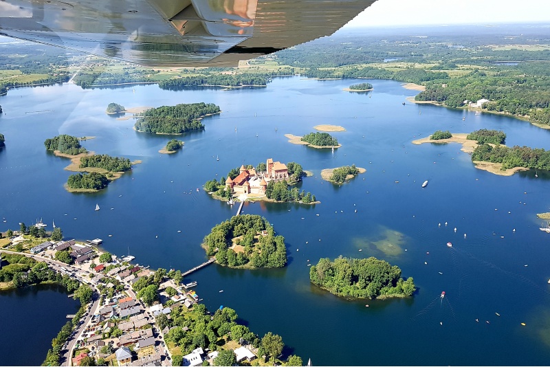 Flight over Trakai castle for two