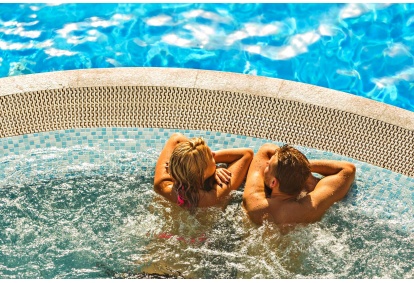 Romantic night with SPA pleasures for two persons in "Atostogo parkas"